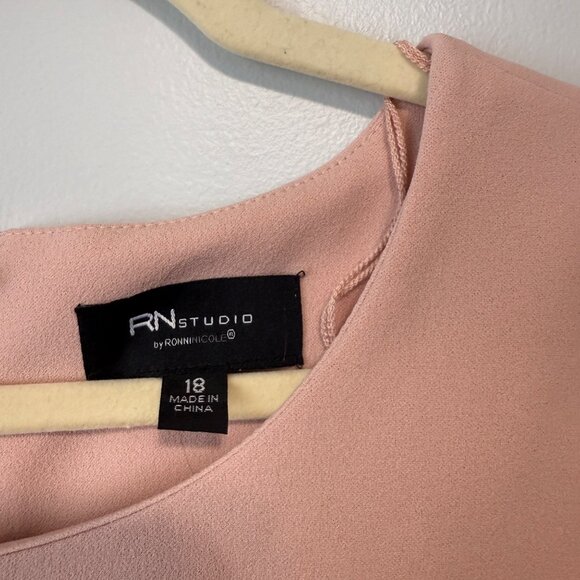 Colorblock Short Sleeve Sheath Dress RN Studio Size 18 Pink/Black/White Zip Back - Picture 3 of 5